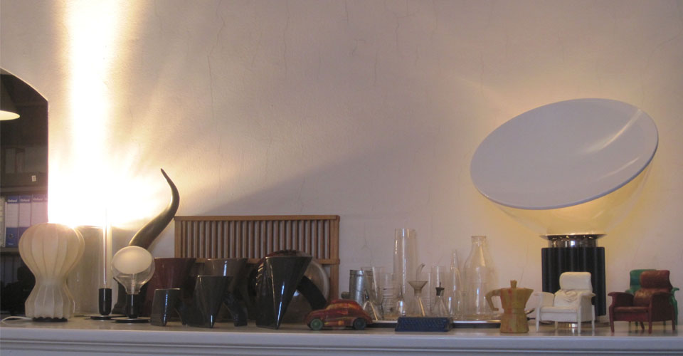 �F��������|�_��|�k���Ҿ�|�����FLOS Taccia���_�_��