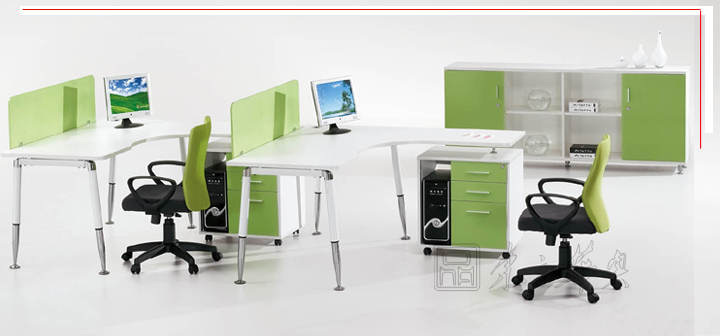 ���L����վ