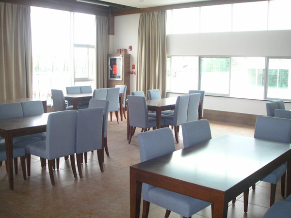 �����_(d��)˹adidas�k�����b�޹��̰���