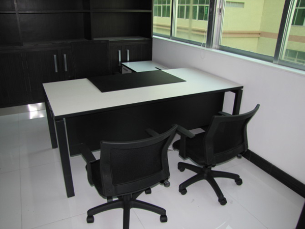 �����_(d��)˹adidas�k�����b�޹��̰���